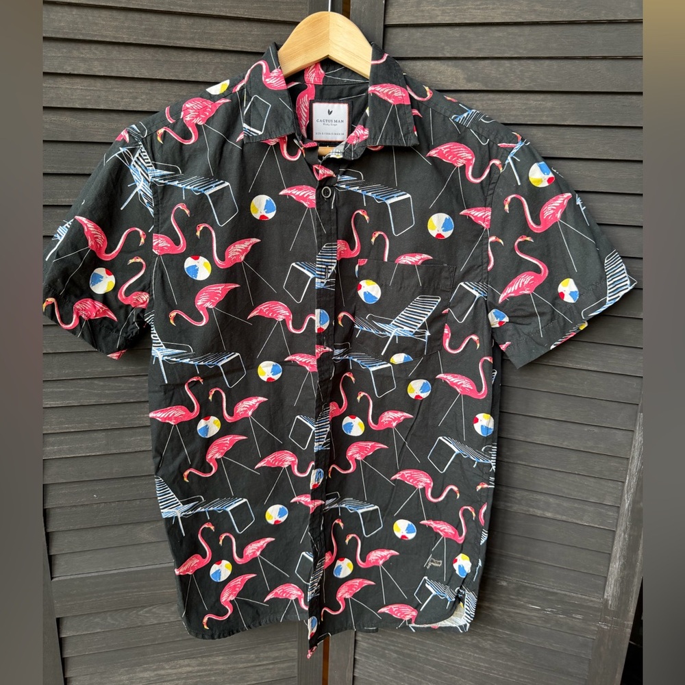 Cactus Black Short-Sleeve Button-Down Shirt with Pink Flamingo Print